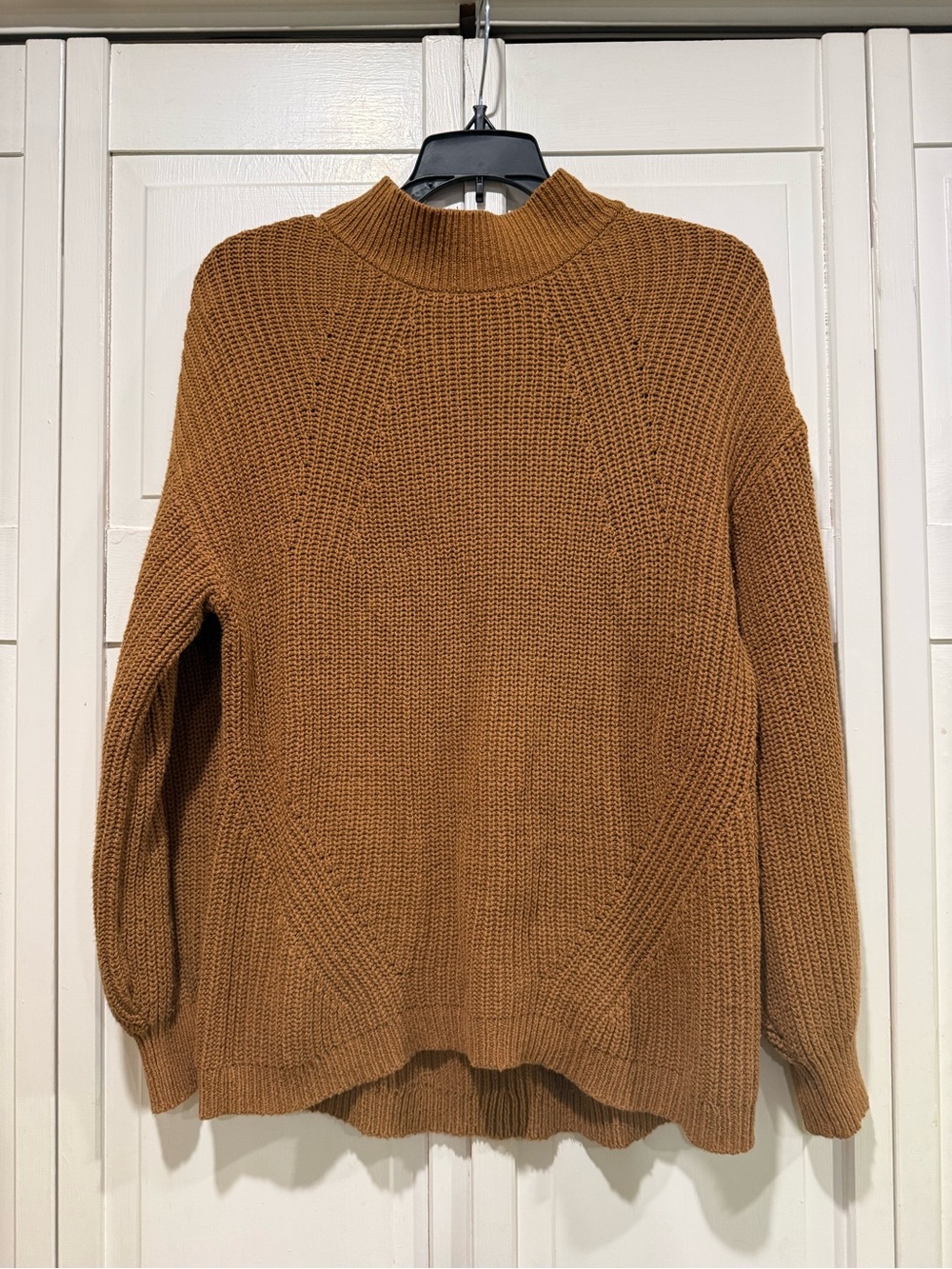 Old navy lightweight sweater size small EUC